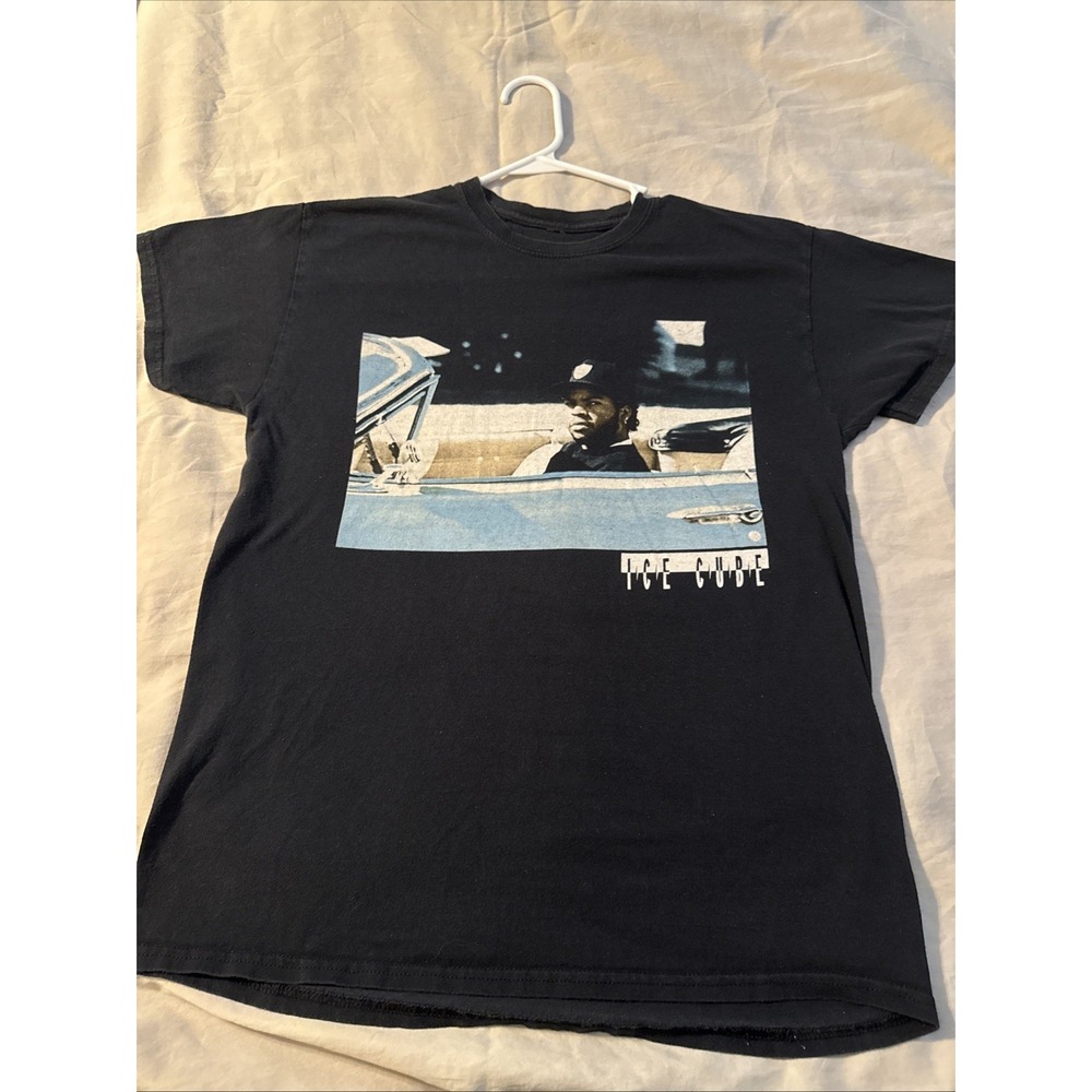 Ice Cube Tshirt Black Size‎ Medium Unisex